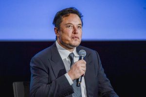 Twitter: Δείτε ποια είναι η νέα CEO – Πότε της παραχωρεί τη θέση του ο Έλον Μασκ