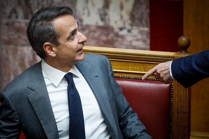 «Ναι, ο πρωθυπουργός είμαι»: Τώρα ο Μητσοτάκης παίρνει τηλέφωνα πολίτες, vid