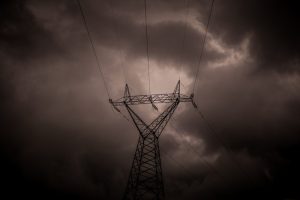 ΡΑΕ: Τον επόμενο μήνα θα δούμε μειώσεις στις τιμές φ.α.