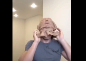 Έπος! Έτσι κρύβονται οι τελευταίοι Ουκρανοί άρρενες από τον Ζελένσκι; vid