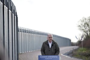 Θεοδωρικάκος για τον φράχτη: Όσοι έχουν αντιρρήσεις, να πάνε μια βόλτα στον Έβρο να μιλήσουν με κατοίκους