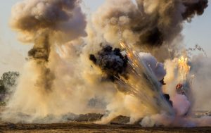 Ελεγχόμενες εκρήξεις στην 111 ΠΜ στη Νεά Αγχίαλο – Δείτε για ποιον λόγο