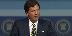 Fox: Έχασε 930 εκατομμύρια δολάρια σε χρηματιστηριακή αξία μετά την ανακοίνωση της αποχώρησης του Tucker Carlson!!!