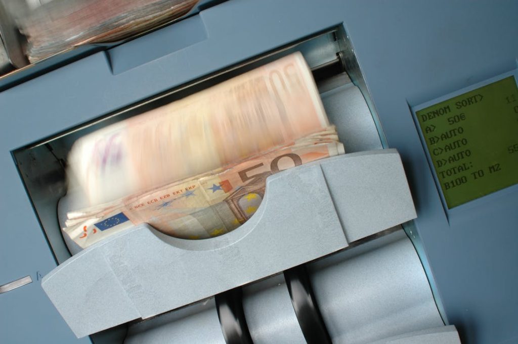 Υφ. Εργασία: Πλέον, οι εργαζόμενοι συνταξιούχοι δεν θα έχουν παρακράτηση από τη σύνταξή τους