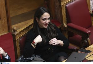 Μιχαηλίδου μετά τον χαμό με την επίσκεψη Κασσελάκη: «Το σχολείο εκείνο το άνοιξε ο ΣΥΡΙΖΑ», vid