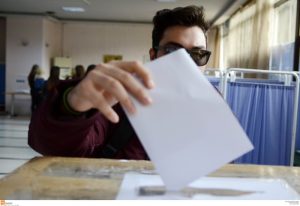 Ποιες είναι οι “νέες είσοδοι” στην εκλογική αναμέτρηση – Από τις… ΚΟΤΕΣ στους SOCIAL (video)