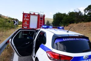 Φωτιά σε λεωφορείο που μετέφερε μαθητές από τη Θεσσαλονίκη στα Ιωάννινα – Κατέβηκαν όλοι ασφαλείς