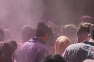 Θλίψη για την ανθρωπότητα!! Ποδοπατήθηκαν για…8 δολάρια!! 85 νεκροί, vid