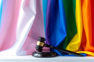 «Εμφύλιος» στην Ε.Ε. για νόμο του Όρμπαν σχετικά με τους LGBTQ