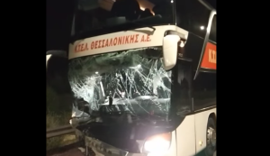 Πλαταμώνας: Δυστύχημα στην Ε.Ο., ΚΤΕΛ συγκρούστηκε με δύο ΙΧ – Νεκρός 19χρονος, vid