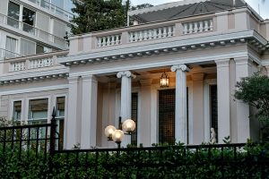 Αύριο στις 16:00 η ορκωμοσία του υπηρεσιακού πρωθυπουργού