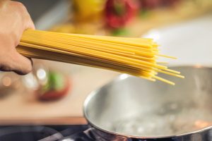 Ποιο είναι το κλασικό λάθος που κάνουν οι περισσότεροι μετά το βράσιμο των μακαρονιών