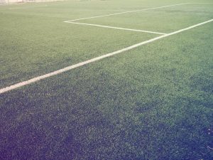 Απίστευτο: Σαΐτα από τις εξέδρες του Γουέμπλεϊ έπεσε πάνω σε Έλληνα παίχτη, vid