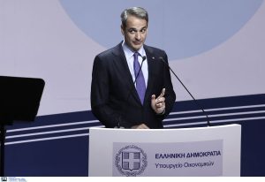 Νέο Video Μητσοτάκη στο TikTok: “H ακρίβεια οφείλεται στον πόλεμο στην Ουκρανία” – “Έχουμε δώσει πολλά επιδόματα”