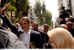 Μητσοτάκης όλο περηφάνεια για ψηφιοποίηση και εμβολιασμούς: “δεν πίστευε κανείς ότι το ελληνικό κράτος μπορεί να λειτουργεί έτσι”