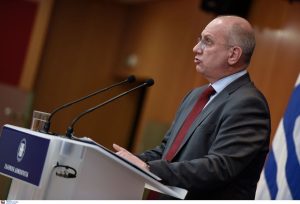 Οικονόμου: Από Οκτώβριο ο φράχτης στον Έβρο – 45χιλ. ραντεβού για τις ταυτότητες