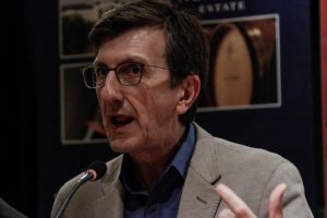 Πορτοσάλτε: “Άσε την ηθικολογία όταν κινδυνεύεις να πιαστείς με τη γίδα στην πλάτη” (video)