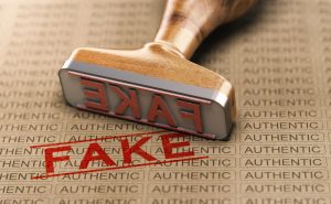 Έκανε πρωταπριλιάτικη ανάρτηση και…παρενέβη ο εισαγγελέας!!
