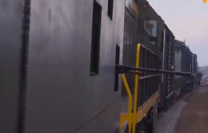 Το τρένο-θωρηκτό των Ρώσων, vid