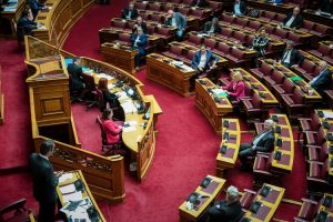 Κυβέρνηση: Νέα νομοθετική παρέμβαση για το ΜΠΛΟΚΟ στο κόμμα Κασιδιάρη