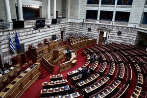 Βουλή: Δεκτό κατά πλειοψηφία το νομοσχέδιο για το Ελληνικό Κτηματολόγιο – Τι ανέφεραν οι φορείς
