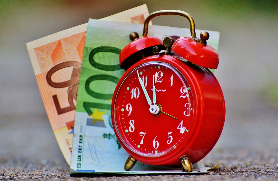 Σήμερα η καταβολή της εφάπαξ παροχής 300 ευρώ σε επιπλέον 1.275 μακροχρόνια ανέργους