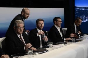Τσίπρας-υποκλοπές: Ο Μητσοτάκης να μας πει αν ο Ανδρουλάκης είναι εθνικά επικίνδυνος