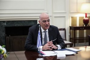 Δένδιας: Ενημέρωσε τον ειδικό εκπρόσωπο της Ε.Ε. για την επιχείρηση «ΑΣΠΙΔΕΣ»