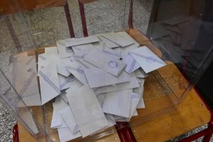 Μόλις 8 μέρες πριν τις κάλπες!! Αυτά δείχνουν οι τελευταίες δημοσκοπήσεις