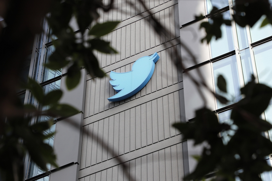 Θα πληρώνουμε για να μπούμε στο Twitter;; Ο Μασκ έριξε τη “βόμβα”