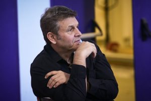 Γκλέτσος: Ιστορικό καθήκον του Τσίπρα να κάνει κόμμα