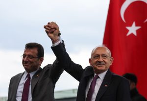 Ιμάμογλου κατά Κιλιντζάρογλου για να γίνει ο επόμενος πρόεδρος της Τουρκίας