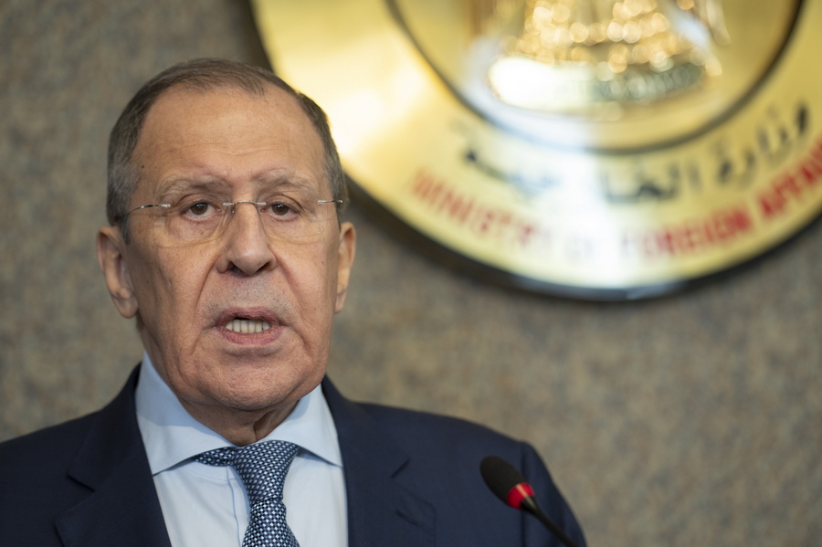 Λαβρόφ: Ήρθε η ώρα να συζητήσουμε με ΗΠΑ για τους μελλοντικούς οικονομικούς δεσμούς μας