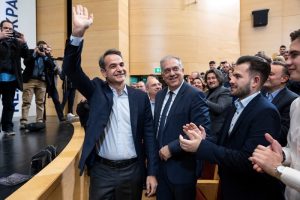 Απρόοπτο με Μητσοτάκη και πολίτη! Δείτε τι έγινε, vid