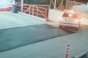 Πάτρα: Πήγε να γεμίσει το αμάξι του και παραλίγο να καεί ζωντανός (Βίντεο)