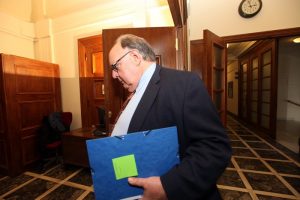 «Δε γ@@@ πρωί πρωί»: Η επική απάντηση Πάγκαλου σε δημοσιογράφο, vid