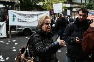 Παγώνη σε Τεμπονέρα για νοσοκομεία: Εσείς γιατί δεν τα φτιάξατε;
