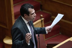 Πλεύρης: Ο Κασσελάκης θα έπρεπε να ντρέπεται