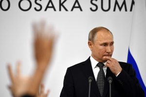 Πούτιν για την φιλοδυτική Γεωργία: «Κάποιοι σε αυτή τη χώρα έχουν τρελαθεί»