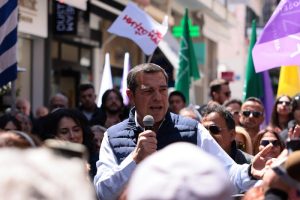 Διερευνητικές: Ο Τσίπρας παραδέχθηκε την αποτυχία της απλής αναλογικής