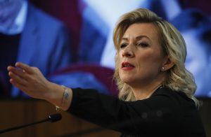Ακόμα μία ρήξη της ελληνικής κυβέρνησης με την Ρωσία – Ζαχάροβα: «Θα ακολουθήσουν αντίποινα»