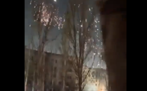 ΒΙΝΤΕΟ: Βρέχει ρωσική φωτιά στο Μπακχμούτ