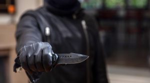 Έσφαξαν ακτιβιστή μπροστά στα μάτια της κοπέλας του! Σοκαριστικό ΒΙΝΤΕΟ