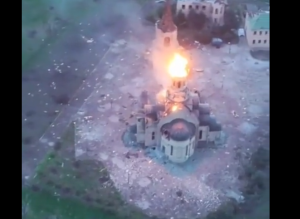 ΒΙΝΤΕΟ: Εκκλησία στις φλόγες στο Μπακχμούτ…