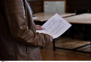 Ο δήμος Αθηναίων ζητά από τα κόμματα ευλαβική τήρηση του νόμου για τις αφίσες και τα φυλλάδια