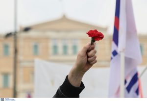 Πρωτομαγιά: Πότε πέφτει φέτος – Τι ισχύει για τις αμοιβές των εργαζομένων