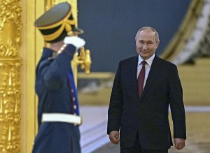 Πρόεδρος Καζακστάν για Ουκρανία: Η Ρωσία είναι στρατιωτικά ανίκητη