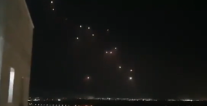 Βράζει η Μέση Ανατολή: Στέλεχος του Παλαιστινιακού Ισλαμικού Τζιχάντ σκοτώθηκε – Είχε προηγηθεί η εκτόξευση εκατοντάδων ρουκετών προς το Ισραήλ (video)