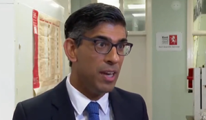 Εν μέσω οικονομική κρίσης στη Βρετανία: Συνάντηση Σουνάκ με Μπάιντεν στις ΗΠΑ