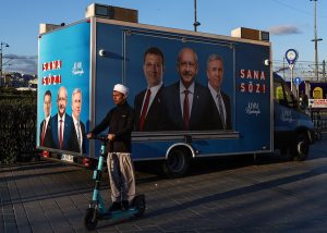 Κιλιτσντάρογλου: Ο Ερντογάν βρίσκεται υπό τις οδηγίες της Ρωσίας